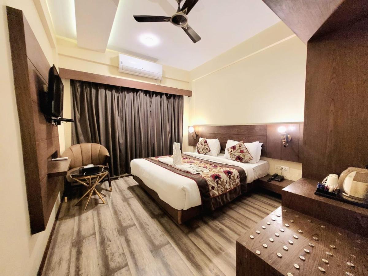 Hotel Green Rooms, Vintage Luxury Near Dal Lake Srīnagar Eksteriør bilde