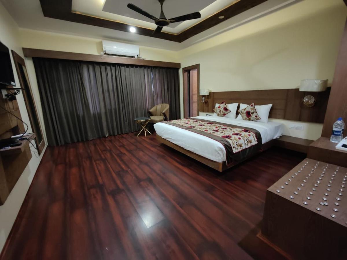 Hotel Green Rooms, Vintage Luxury Near Dal Lake Srīnagar Eksteriør bilde