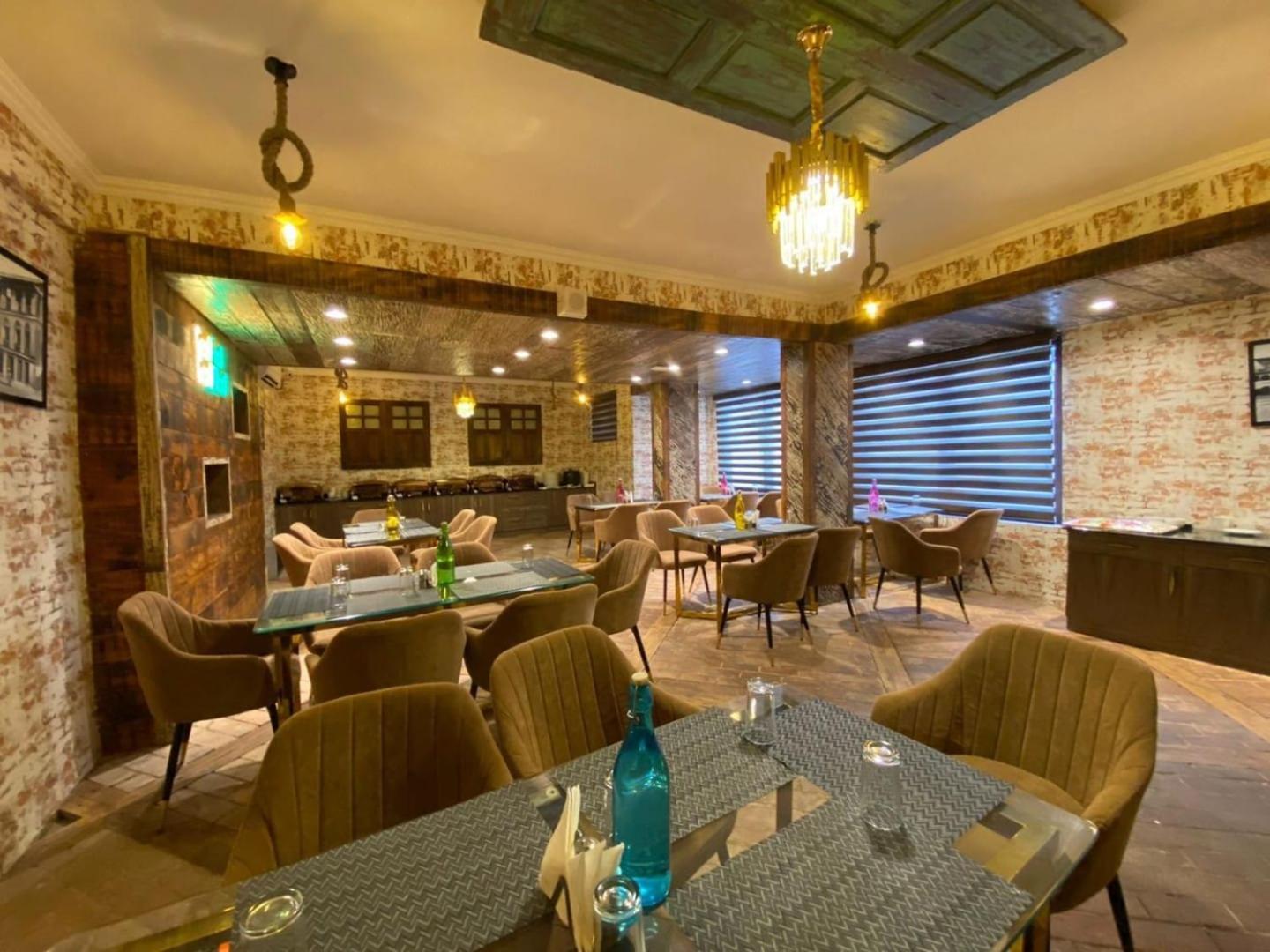 Hotel Green Rooms, Vintage Luxury Near Dal Lake Srīnagar Eksteriør bilde
